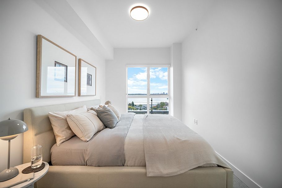 501 422 E 3rd Street North Vancouver, BC - 6