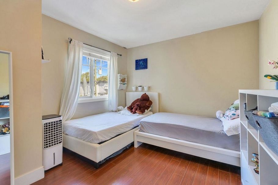 8787 Oak Street Vancouver, BC - 11