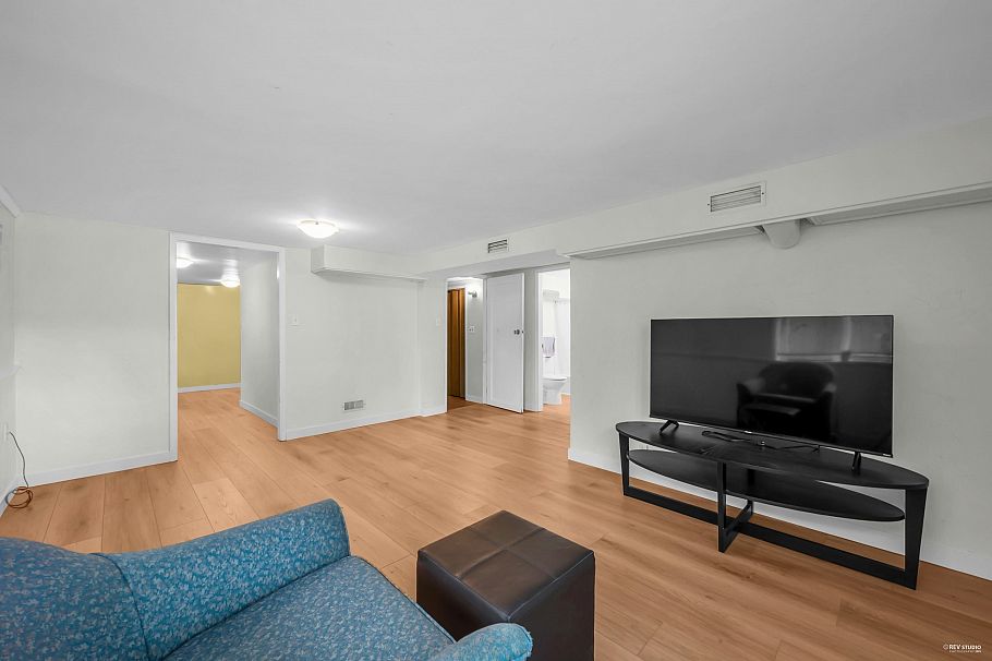 3278 Parker Street Vancouver, BC - 20