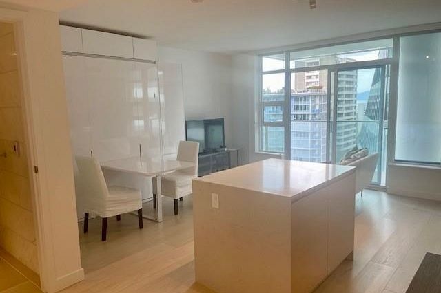 1803 1289 Hornby Street Vancouver, BC - 1