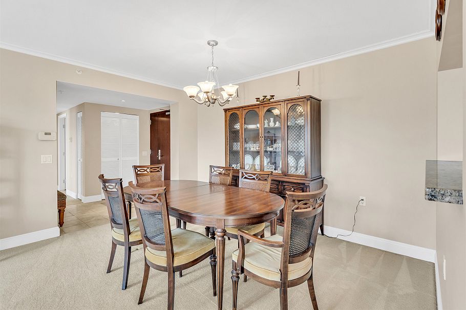 508 618 W 45th Avenue Vancouver, BC - 9