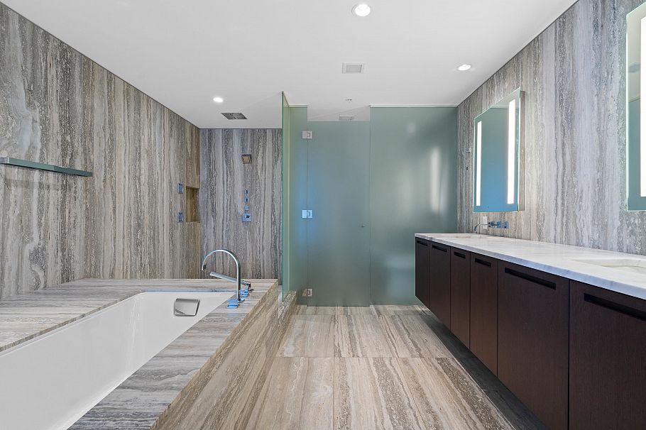 2701 1011 W Cordova Street Vancouver, BC - 23