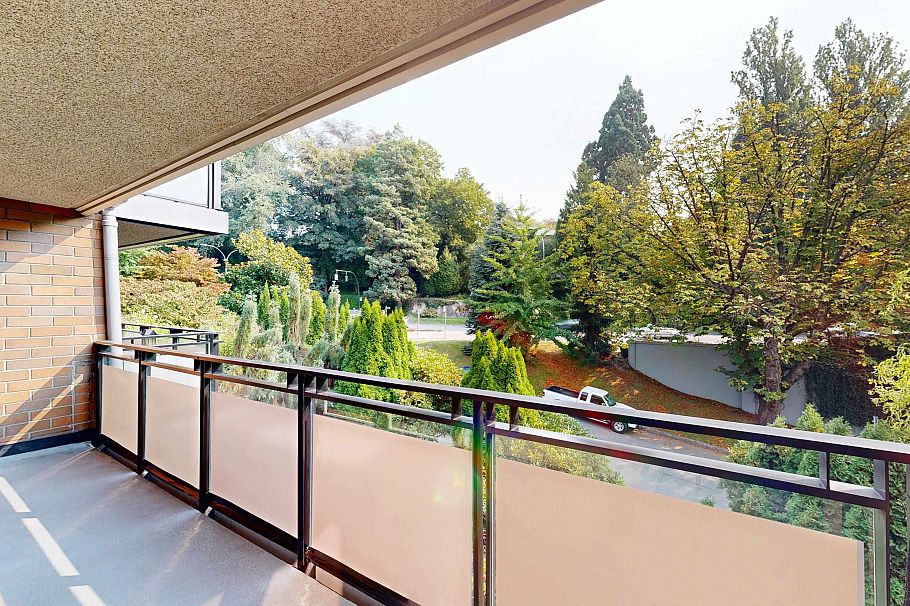 510 1405 W 15th Avenue Vancouver, BC - 36