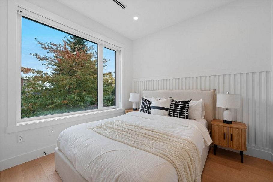 1 5883 Sophia Street Vancouver, BC - 20