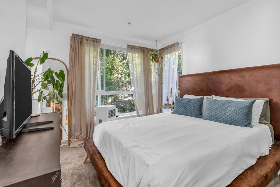 203 1617 Grant Street Vancouver, BC - 21