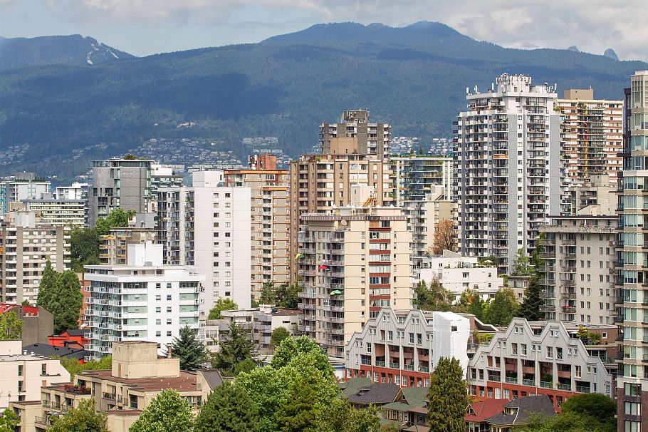 2301 1500 Howe Street Vancouver, BC - 12