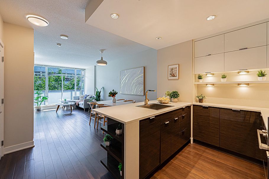 626 1777 W 7th Avenue Vancouver, BC - 2