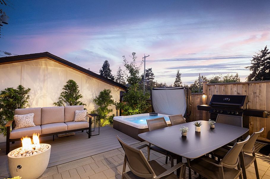 3634 W 29 Avenue Vancouver, BC - 33