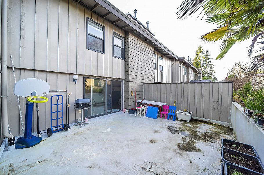 72 3180 E 58th Avenue Vancouver, BC - 32