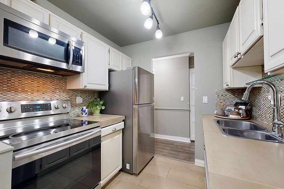 510 1405 W 15th Avenue Vancouver, BC - 24