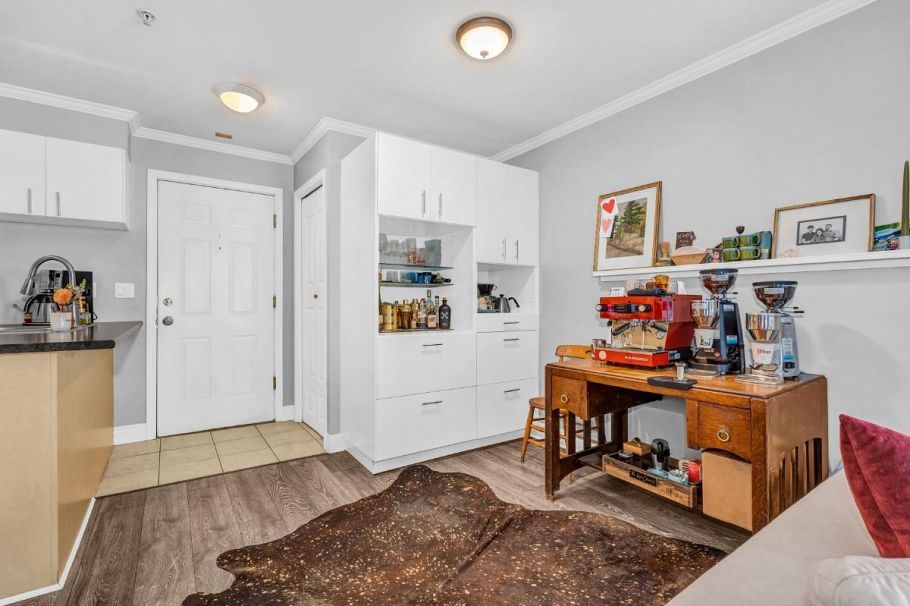 203 1617 Grant Street Vancouver, BC - 10