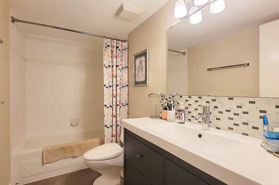 214 3038 Kent Avenue South E Vancouver, BC - 15