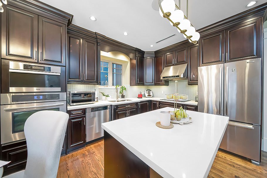 3838 W 15th Avenue Vancouver, BC - 15