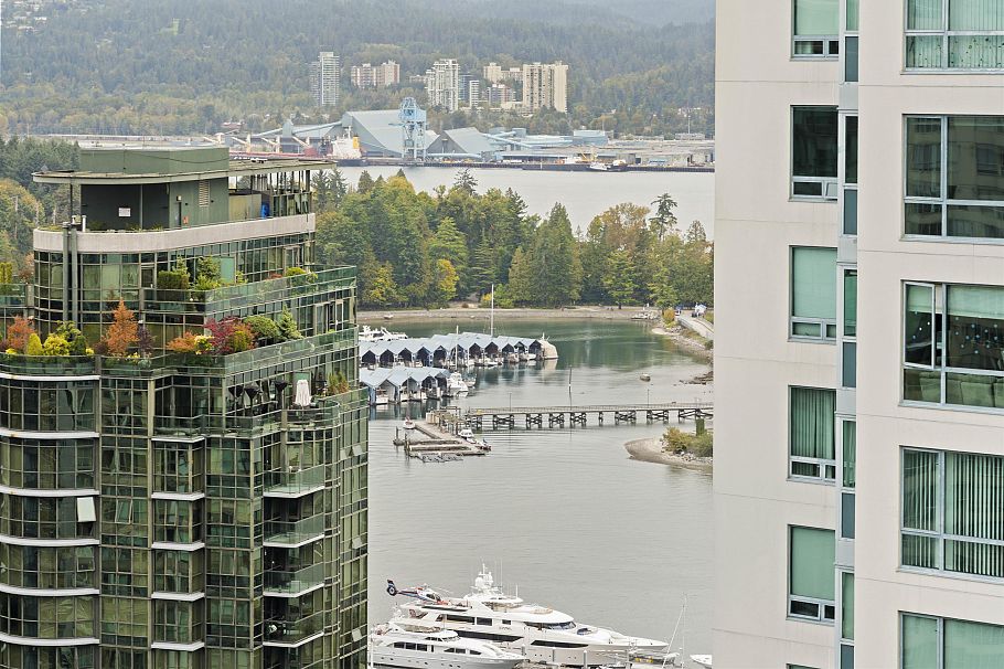 2605 1239 W Georgia Street Vancouver, BC - 27