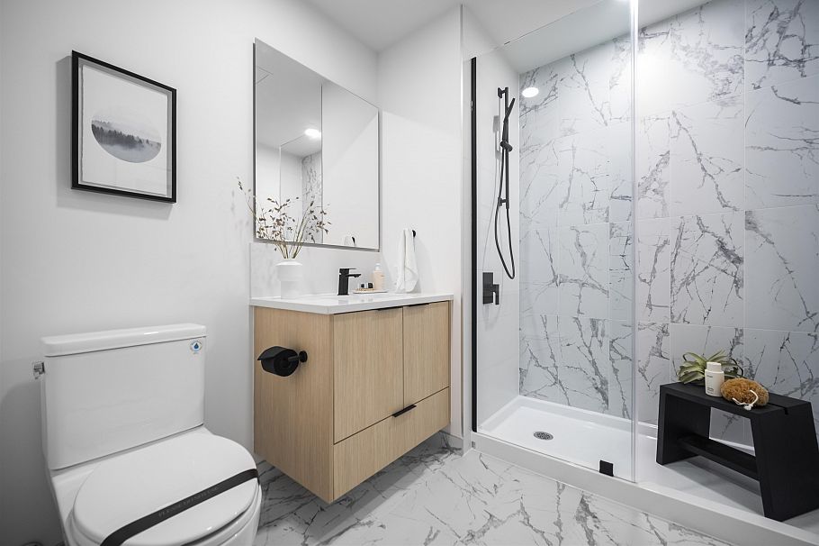 509 422 E 3rd Street North Vancouver, BC - 25