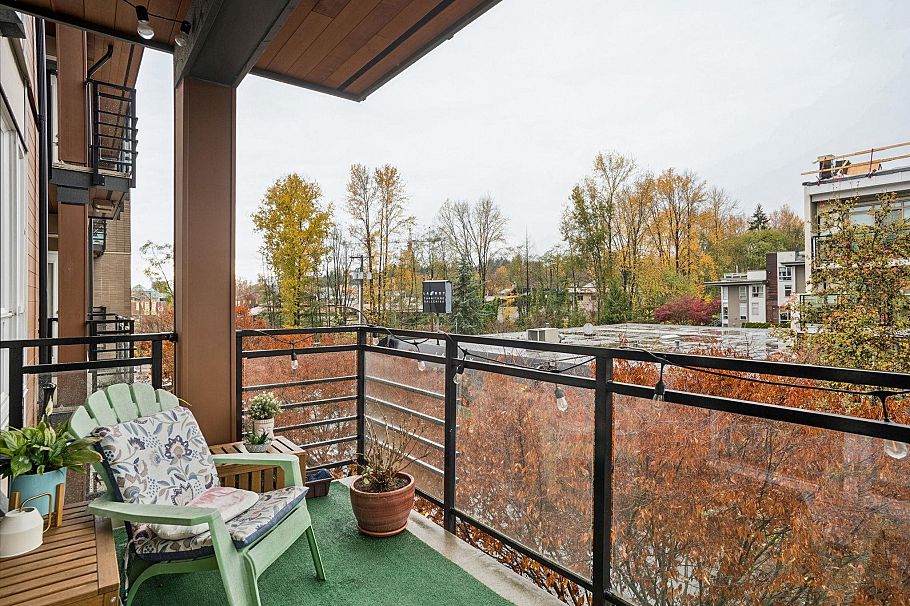 303 733 W 14 Street North Vancouver, BC - 20