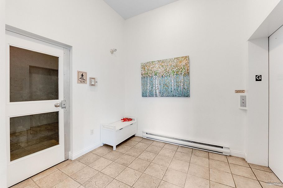 208 188 E 33rd Avenue Vancouver, BC - 18