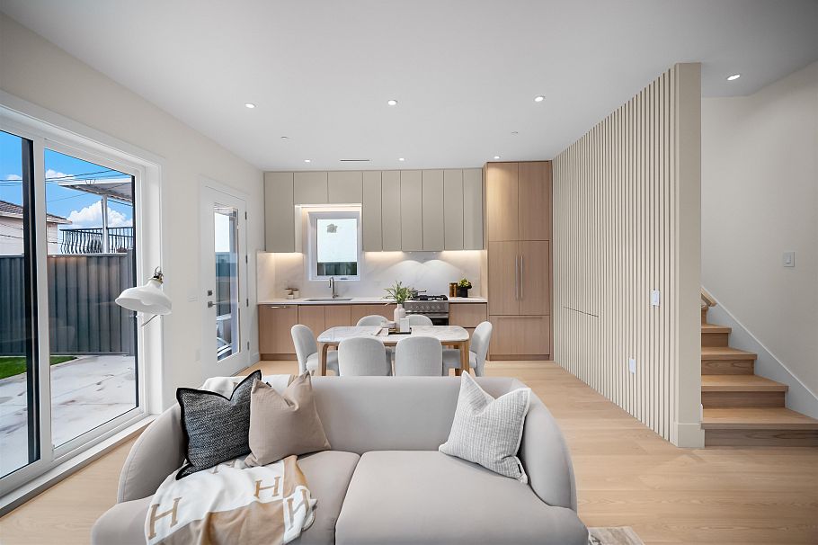 1671 E 31st Avenue Vancouver, BC - 7