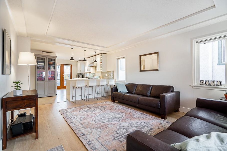 5070 Windsor Street Vancouver, BC - 1