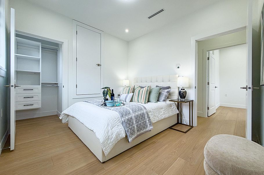 2174 E 46th Avenue Vancouver, BC - 10