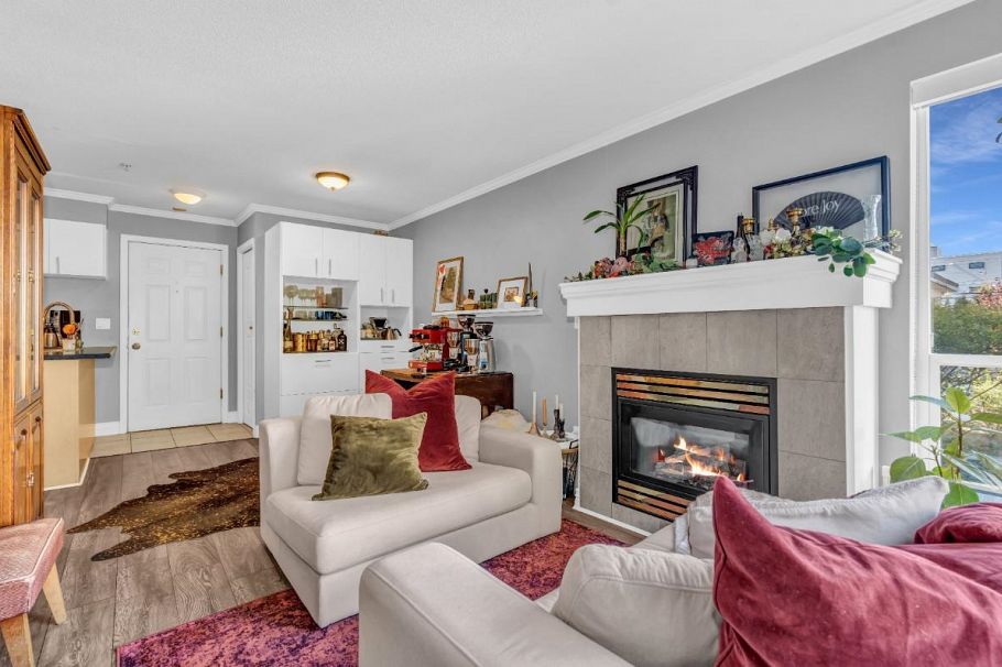 203 1617 Grant Street Vancouver, BC - 8