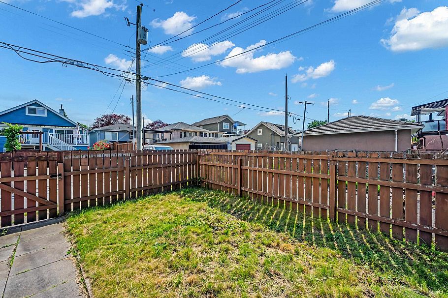 3278 Parker Street Vancouver, BC - 28