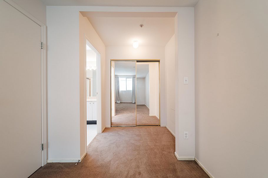 307 418 E Broadway Vancouver, BC - 20