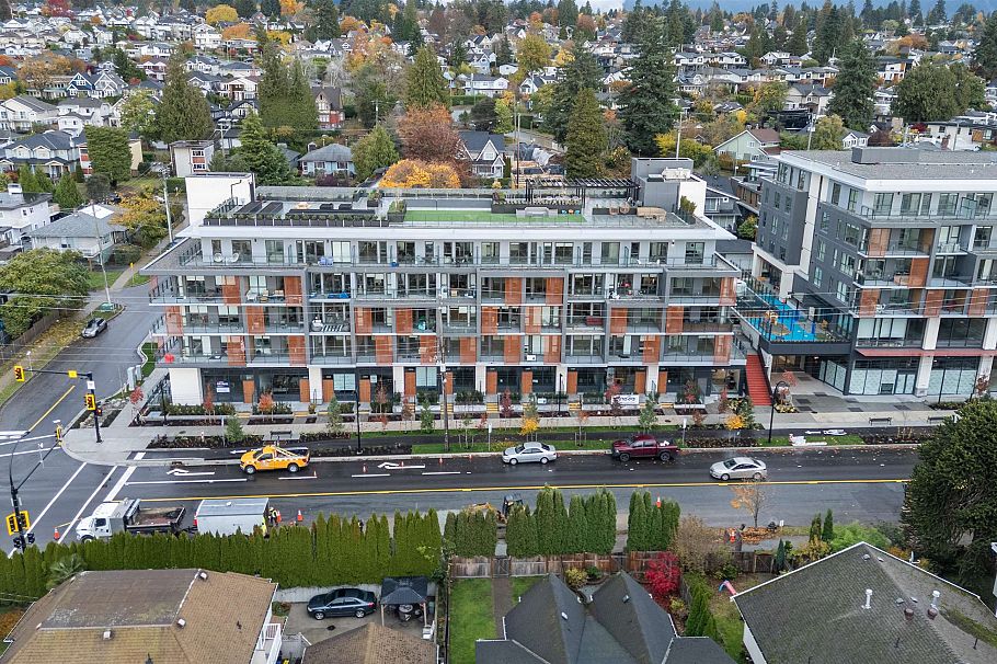 501 422 E 3rd Street North Vancouver, BC - 22