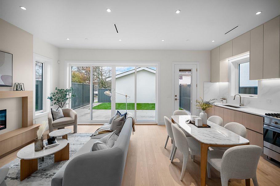 1671 E 31st Avenue Vancouver, BC - 1