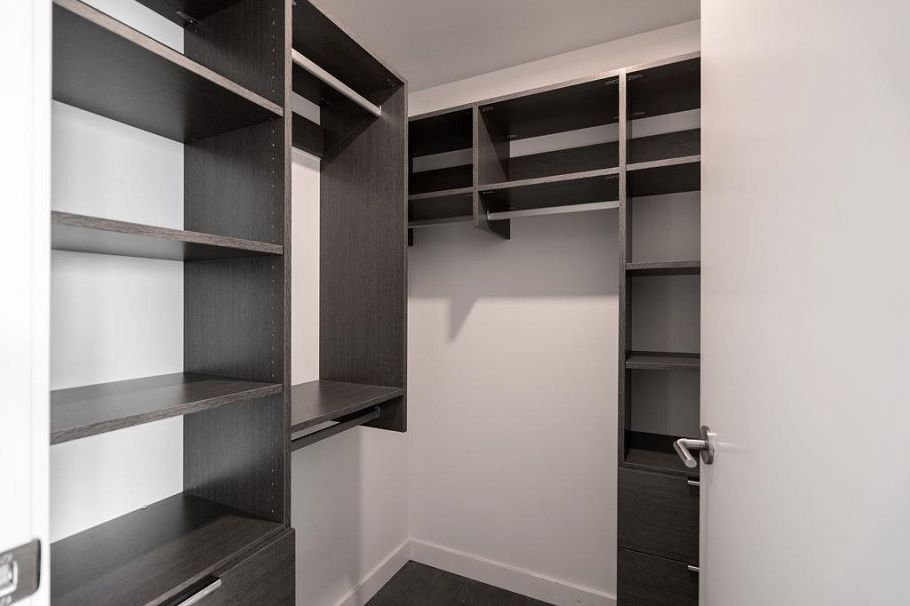 4208 1480 Howe Street Vancouver, BC - 13