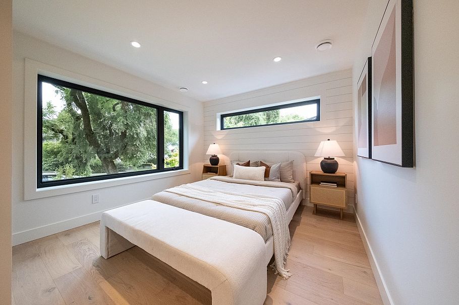 1 2154 E. 6 Avenue Vancouver, BC - 16