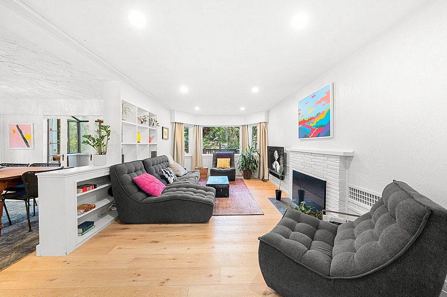 2052 Capilano Road North Vancouver, BC - 7