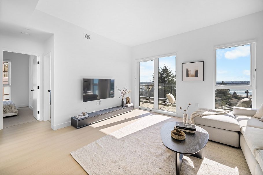 509 422 E 3rd Street North Vancouver, BC - 4