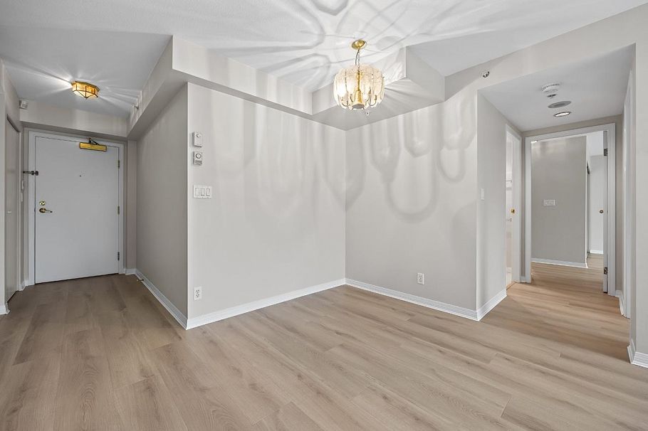 411 500 W 10th Avenue Vancouver, BC - 4