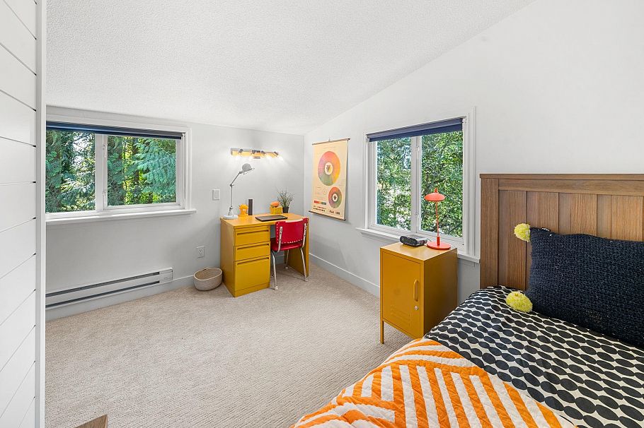 2052 Capilano Road North Vancouver, BC - 21