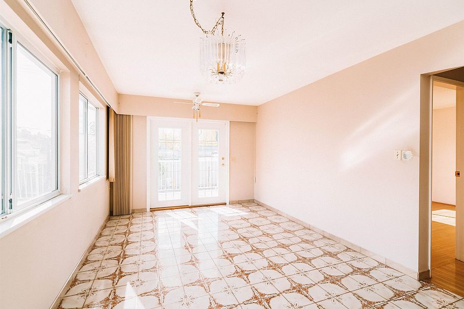 2618 W 15th Avenue Vancouver, BC - 12