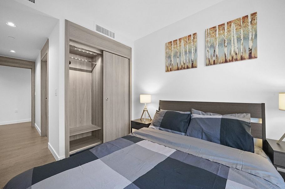 1884 87 Nelson Street Vancouver, BC - 25