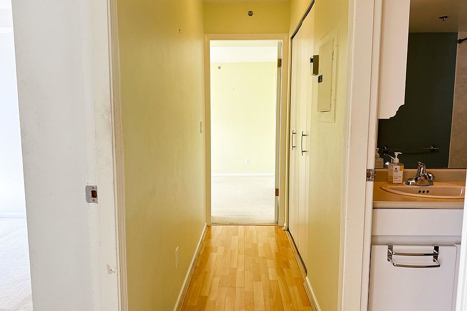 1103 212 Davie Street Vancouver, BC - 15