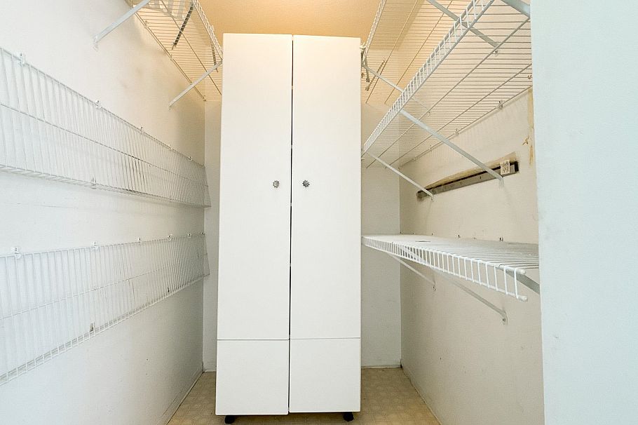 1103 212 Davie Street Vancouver, BC - 8