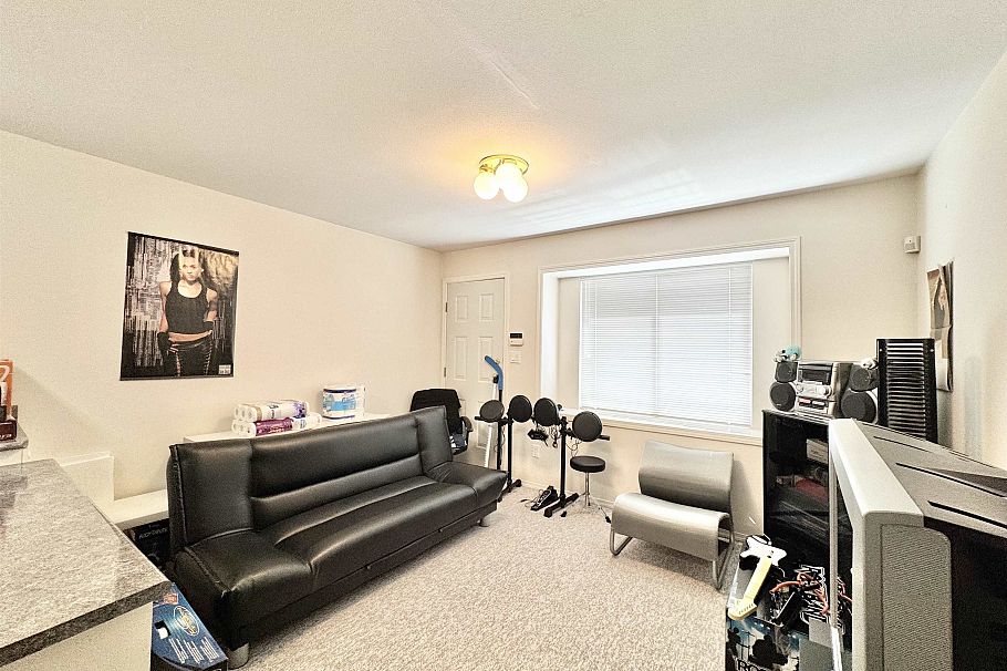 3632 E 28th Avenue Vancouver, BC - 16