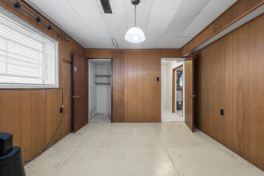 3220 E 19th Avenue Vancouver, BC - 11