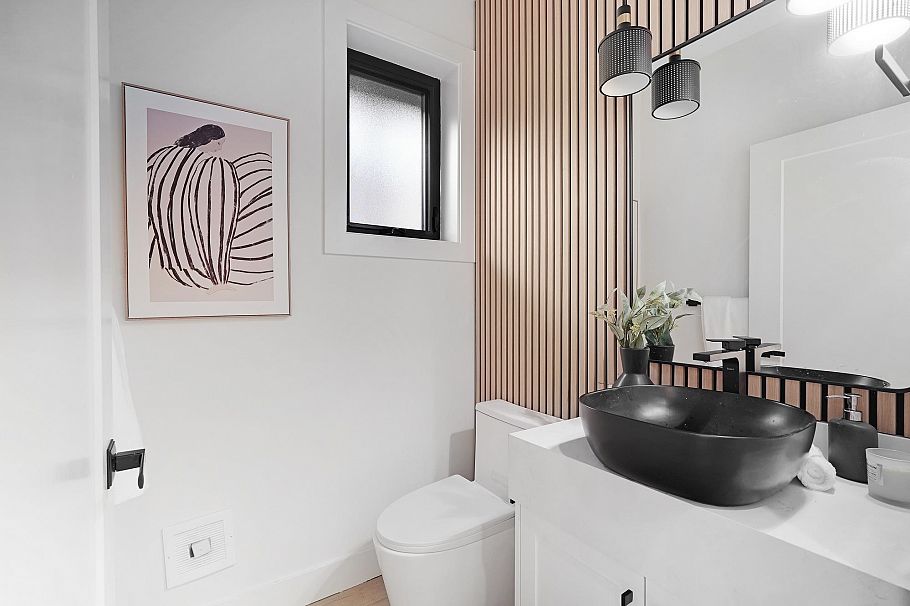 2 3310 Venables Street Vancouver, BC - 11