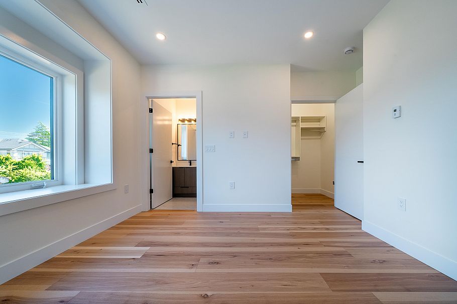 2837 W 31st Avenue Vancouver, BC - 36