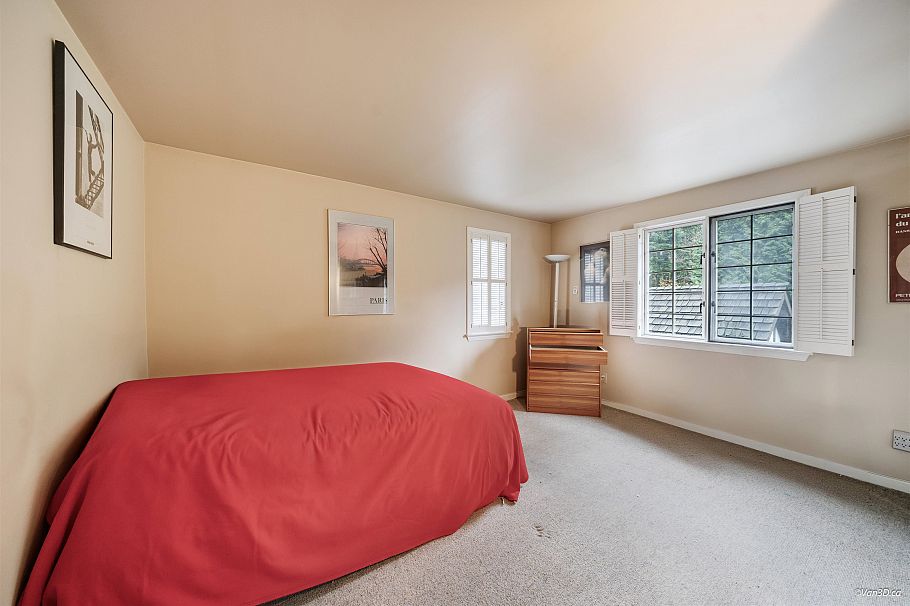 1226 Seymour Boulevard North Vancouver, BC - 28