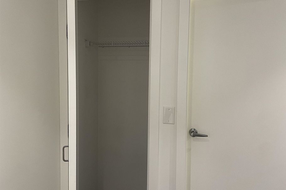 210 8138 Fraser Street Vancouver, BC - 12