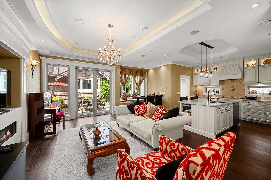 2967 W 43rd Avenue Vancouver, BC - 14