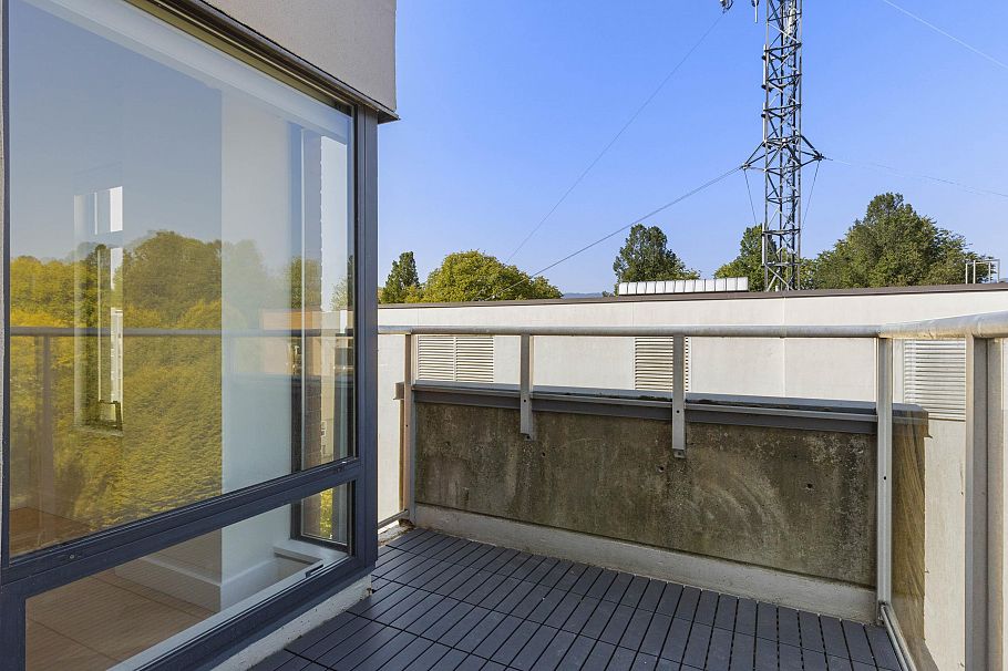 612 2228 Marstrand Avenue Vancouver, BC - 4