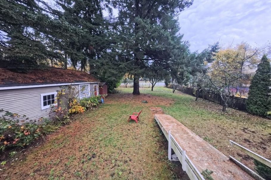 5570 Balaclava Street Vancouver, BC - 16