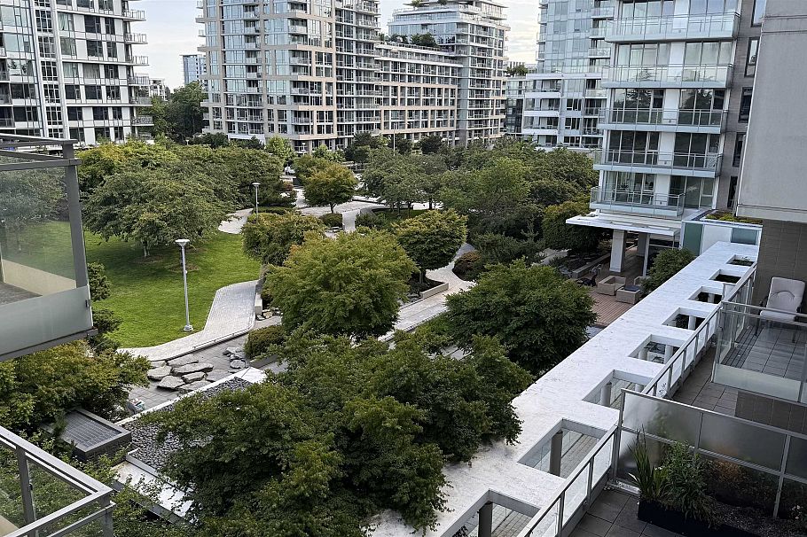 828 8988 PATTERSON ROAD, Richmond BC V6X 0R2 Richmond, BC - 14