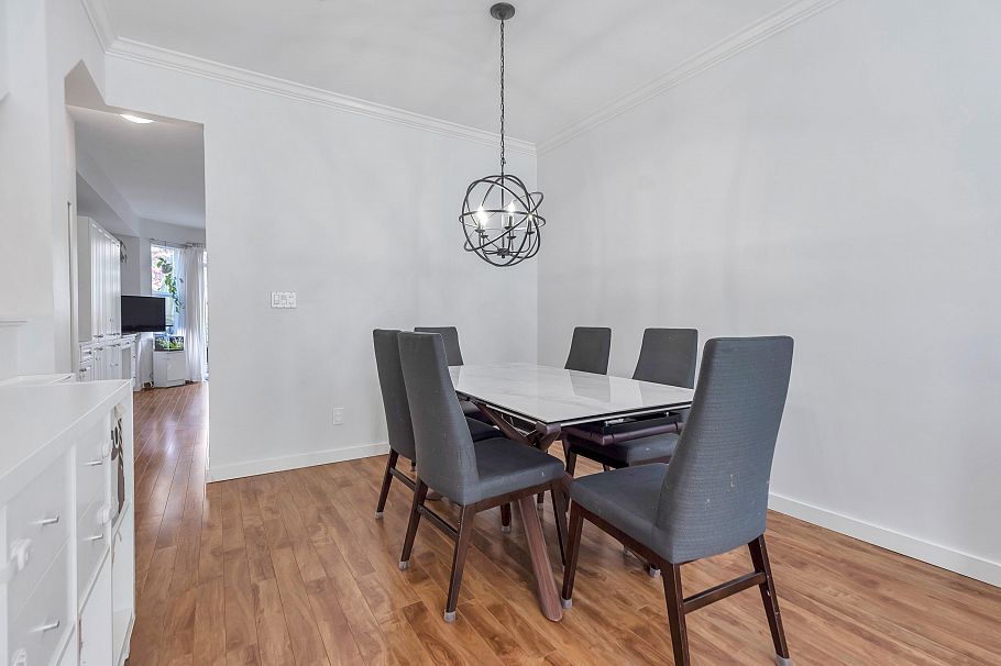 8533 Aquitania Place Vancouver, BC - 12